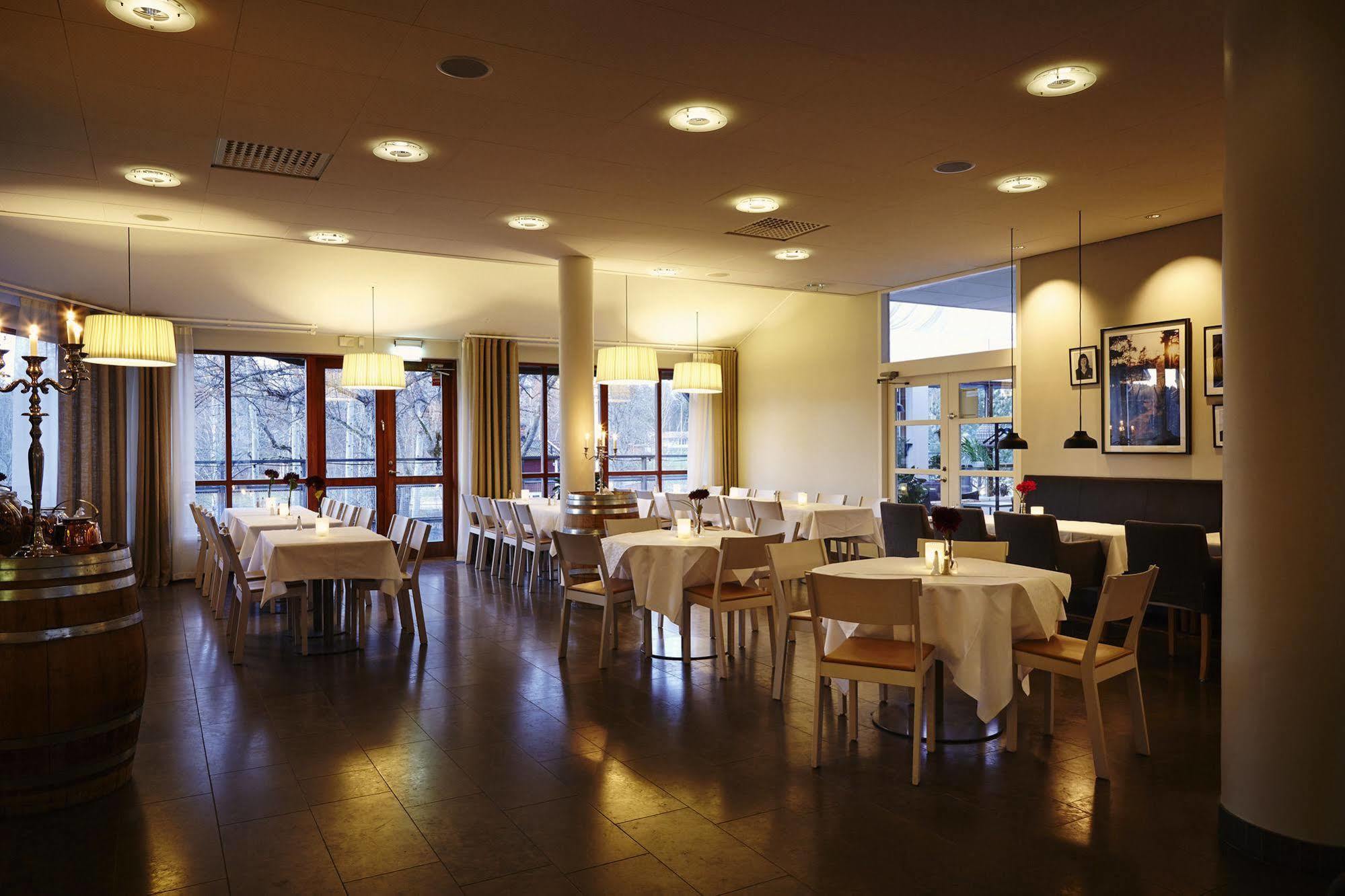 Marholmen Hotel Norrtälje Buitenkant foto